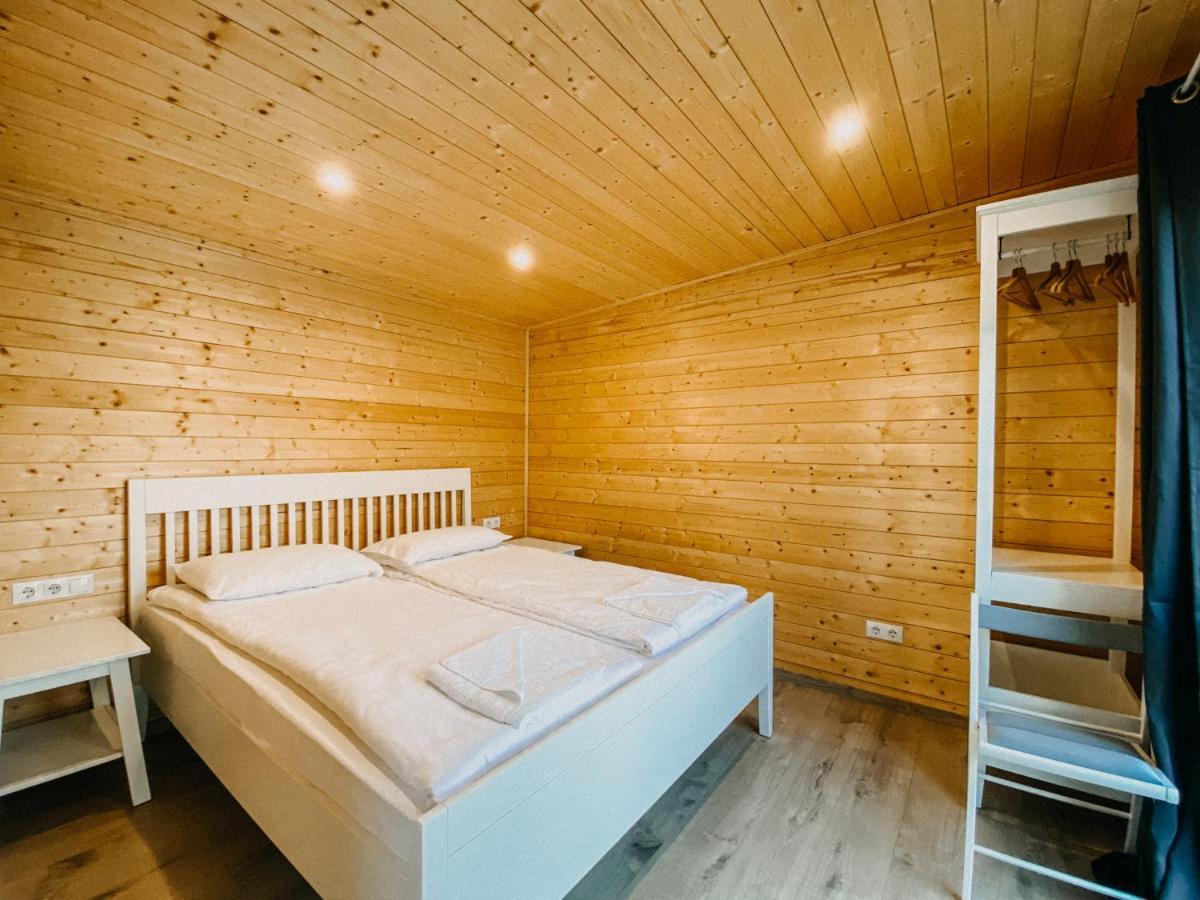 Willa Pixel - Tiny Campus Tîrgu Secuiesc Zewnętrze zdjęcie