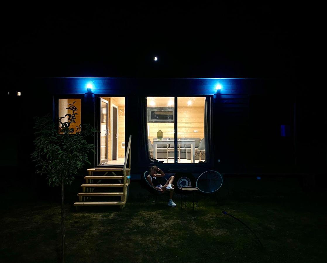 Willa Pixel - Tiny Campus Tîrgu Secuiesc Zewnętrze zdjęcie