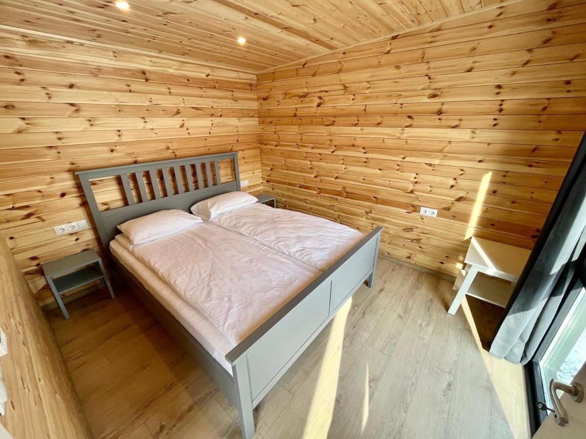 Willa Pixel - Tiny Campus Tîrgu Secuiesc Zewnętrze zdjęcie