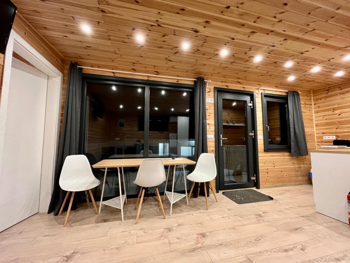 Willa Pixel - Tiny Campus Tîrgu Secuiesc Zewnętrze zdjęcie